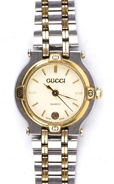 gucci ivory watch